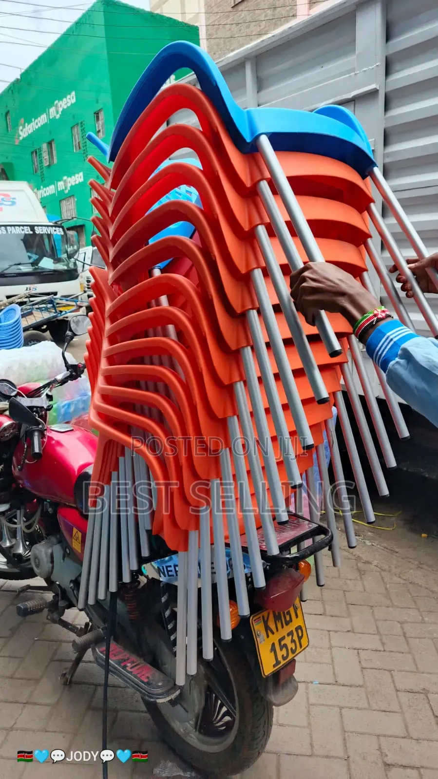 Plastic Restaurant Chairs