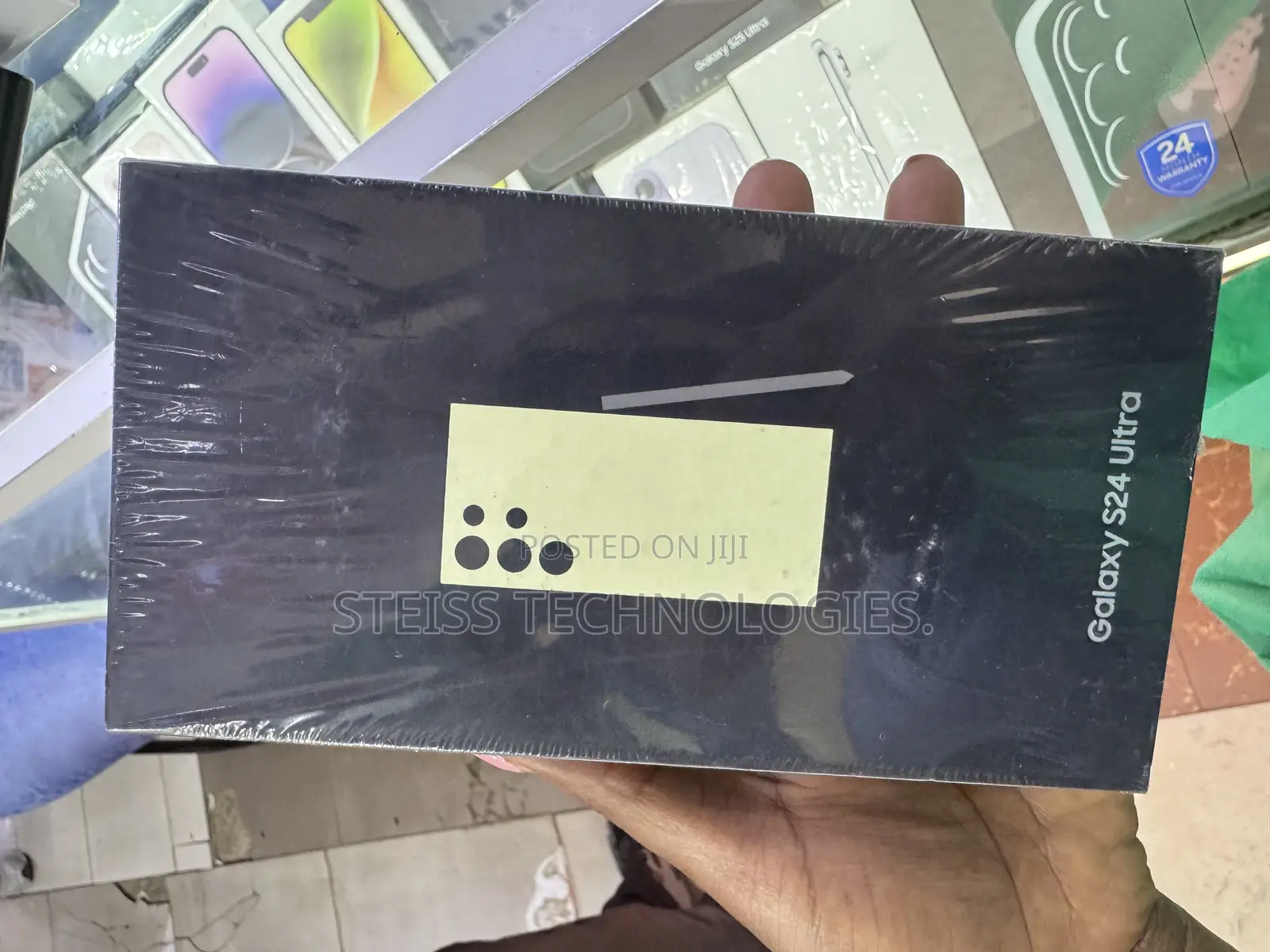 New Samsung Galaxy S24 Ultra 256 GB Gold