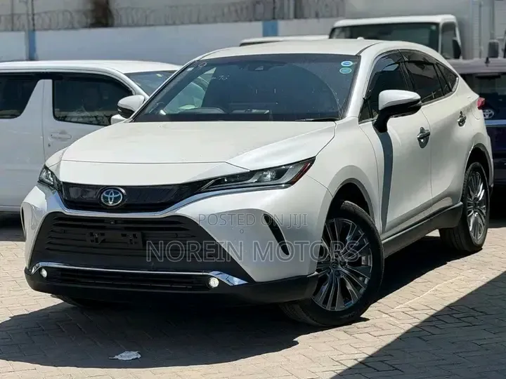 Toyota Harrier 2020 Off white