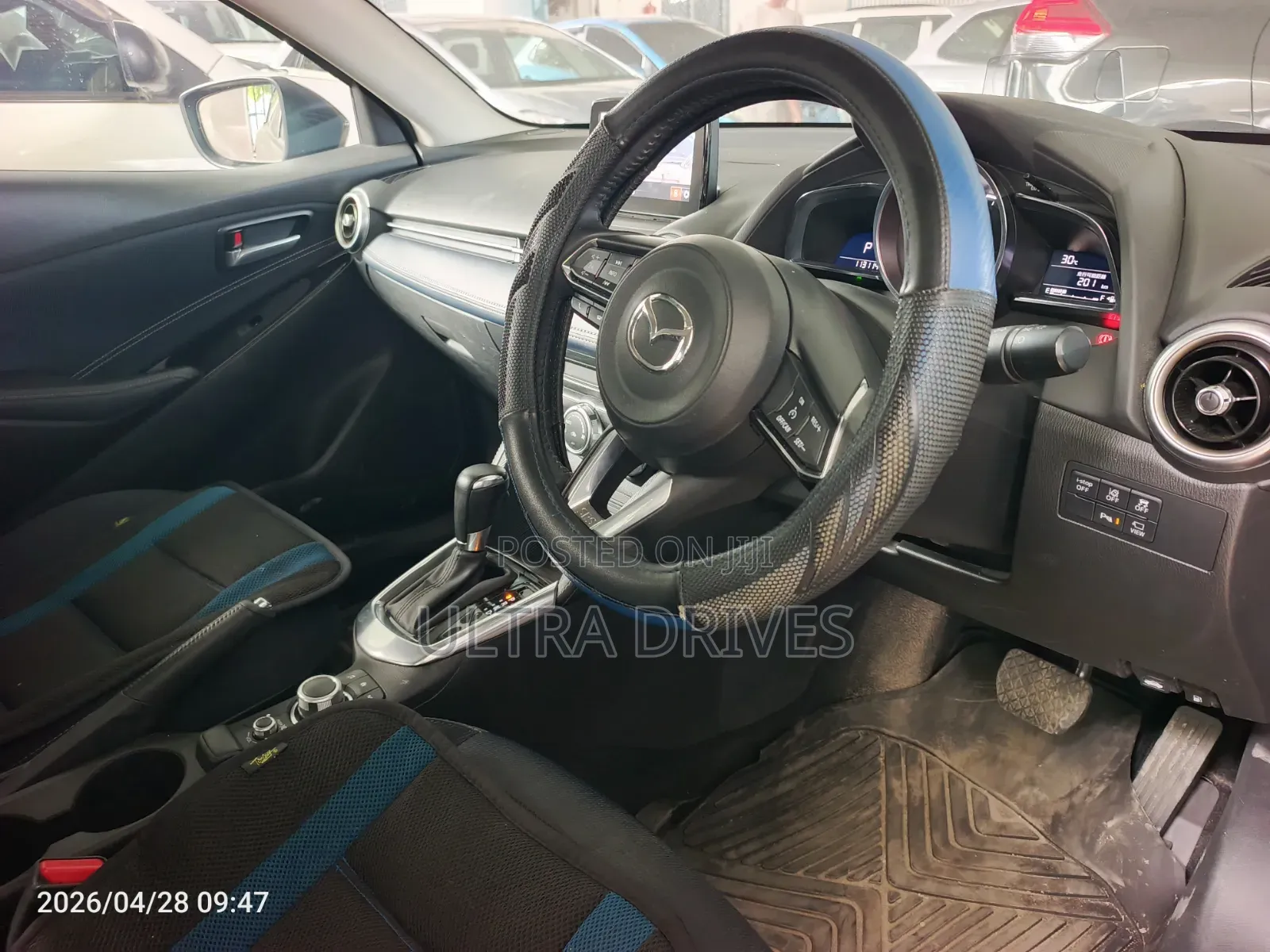 Mazda 2 2020 Gray