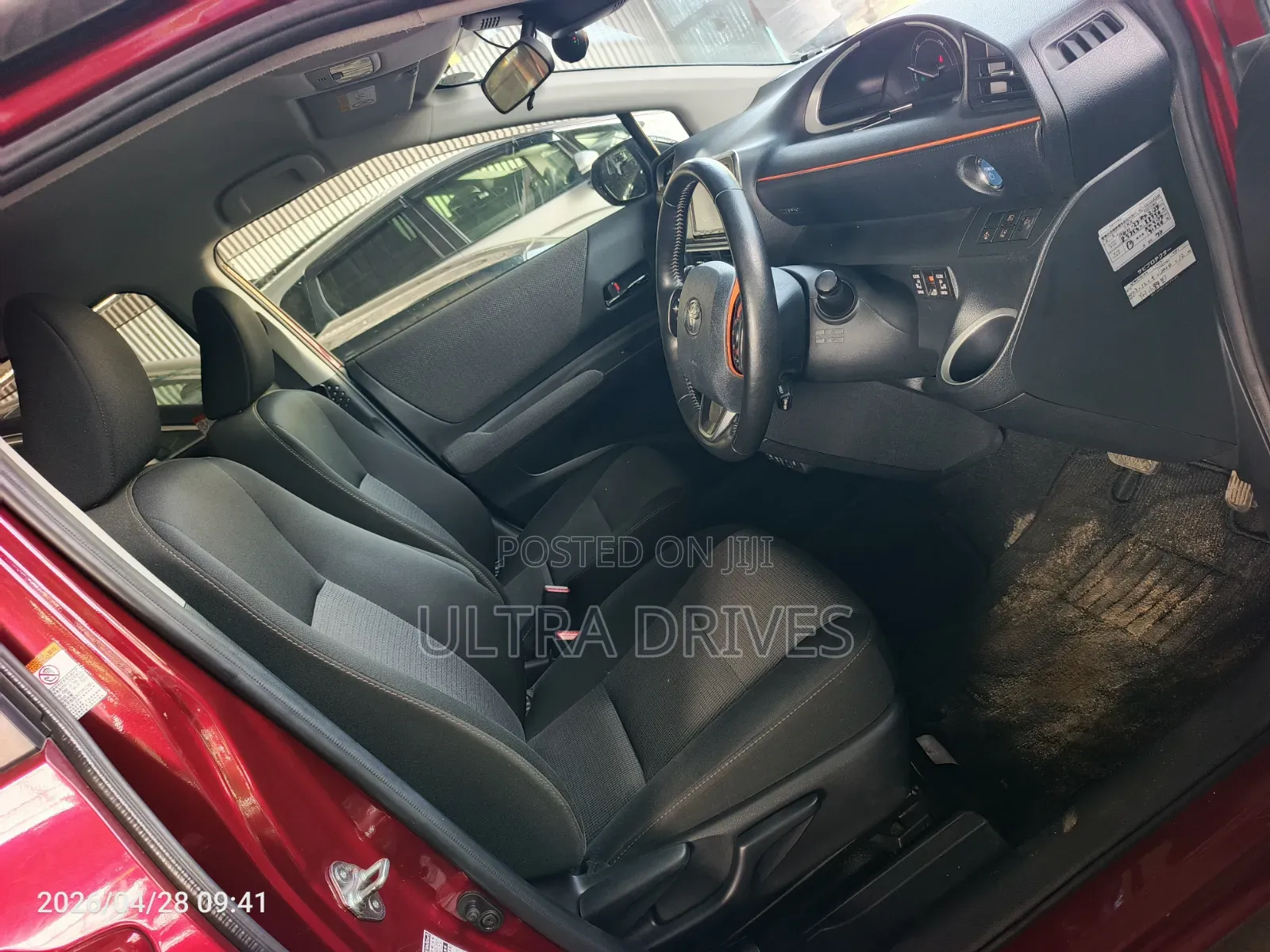 Toyota Sienta 2020 Red
