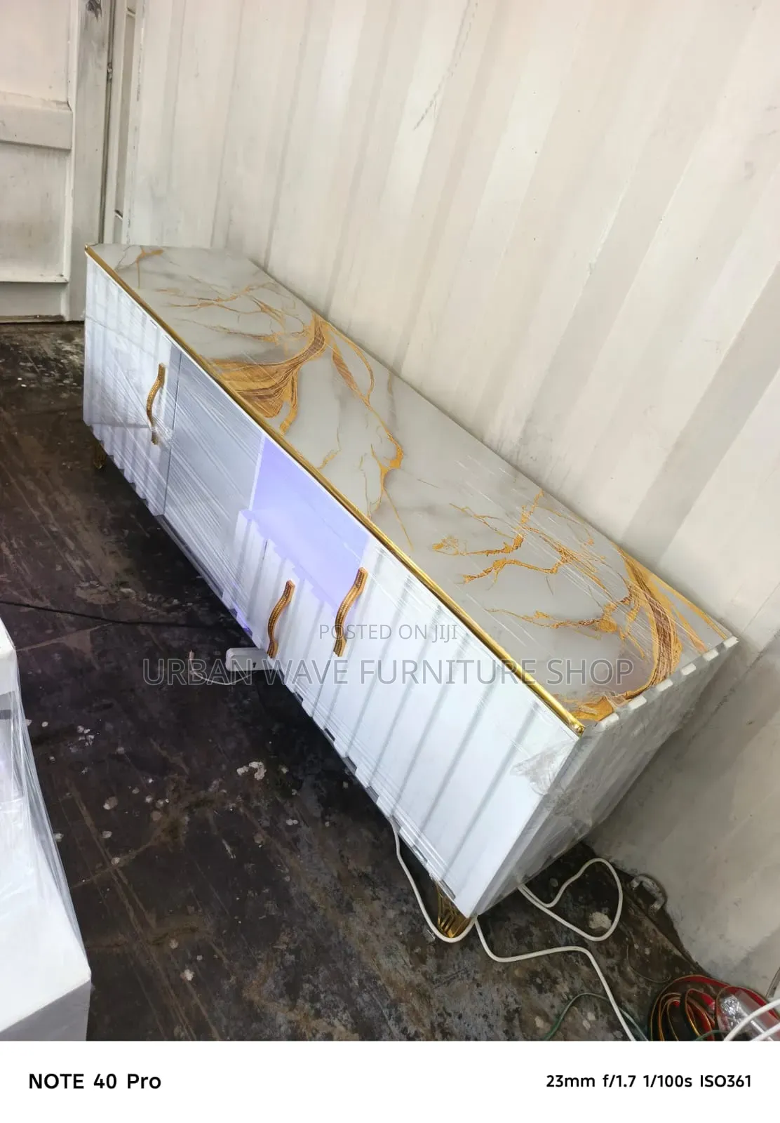 Top Marble Tv Stand