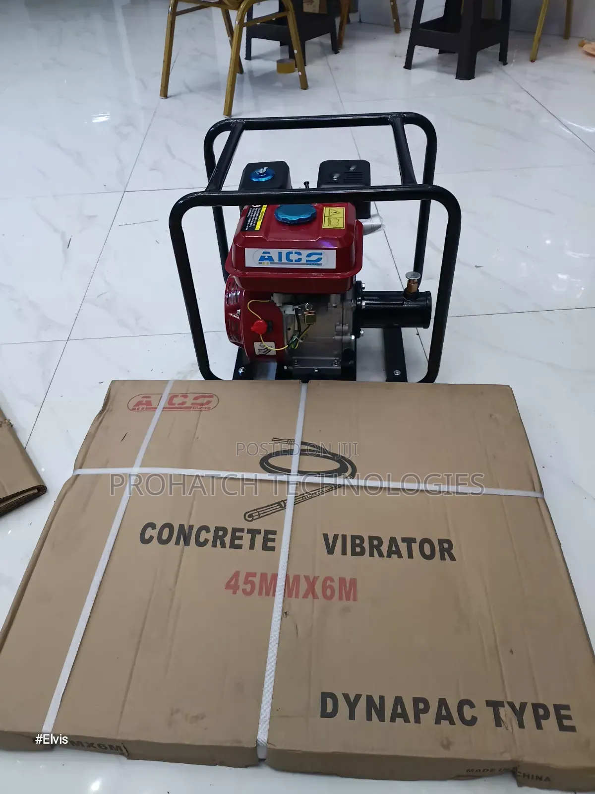 Aico Japan Concrete Vibrator With Poker