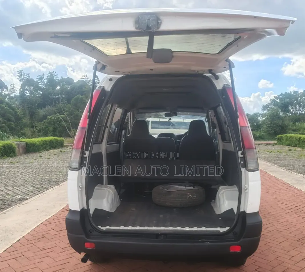 Toyota TownAce 2005 White