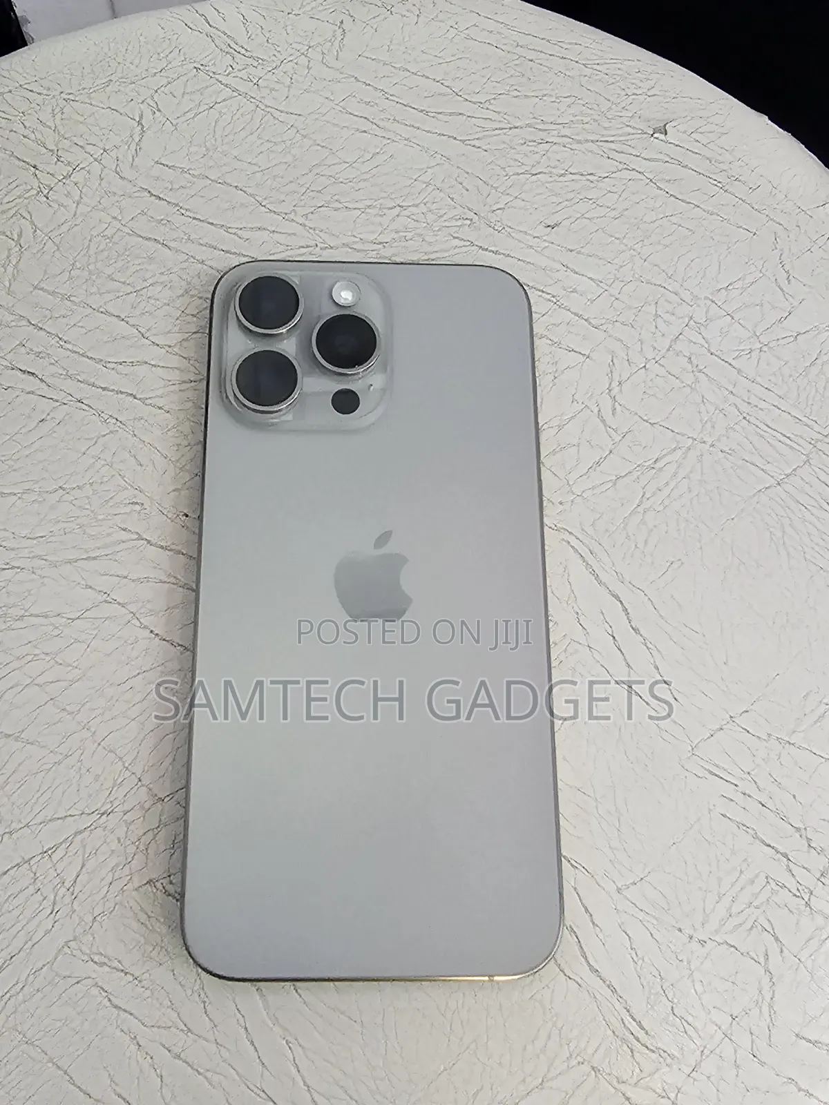 Apple iPhone 15 Pro Max 256 GB Gray