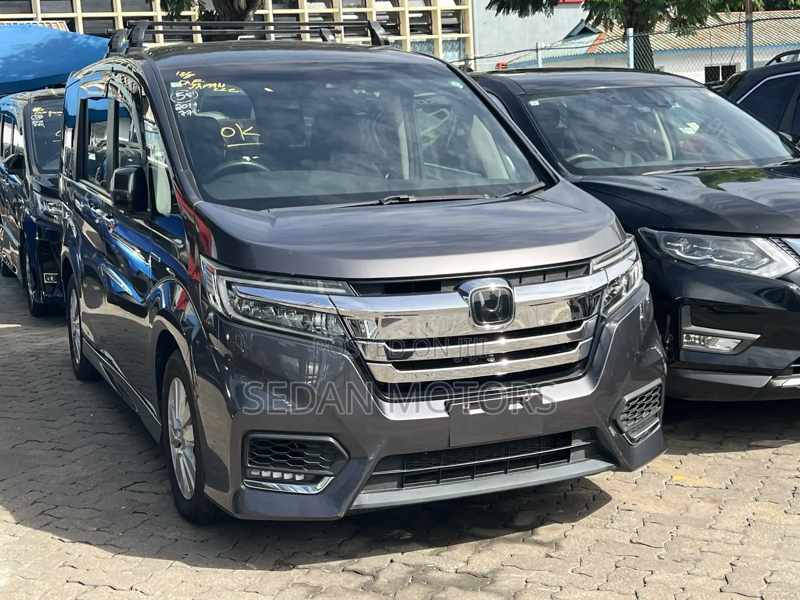Honda Stepwgn 2019 Gray
