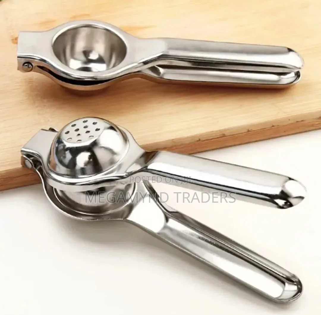 Lemon Squeezer / Stainless Steel Lemon