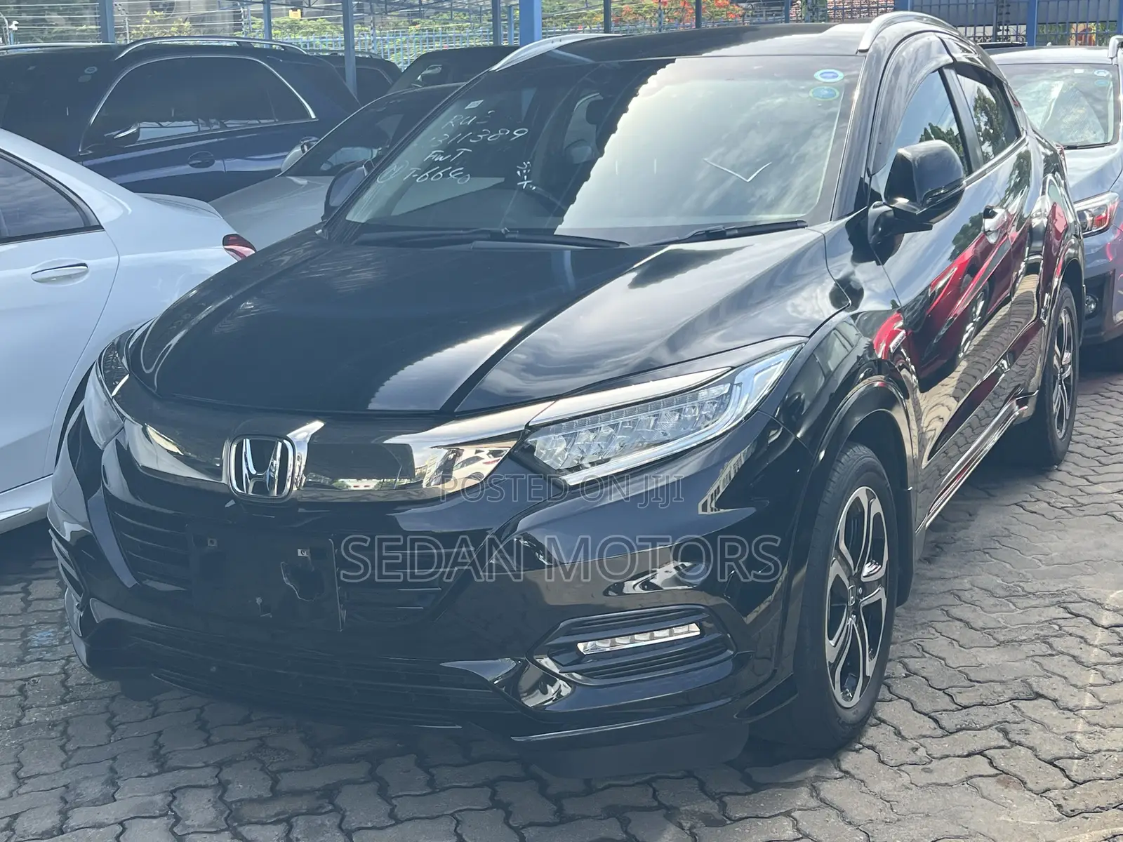 Honda Vezel 2019 Matt Black