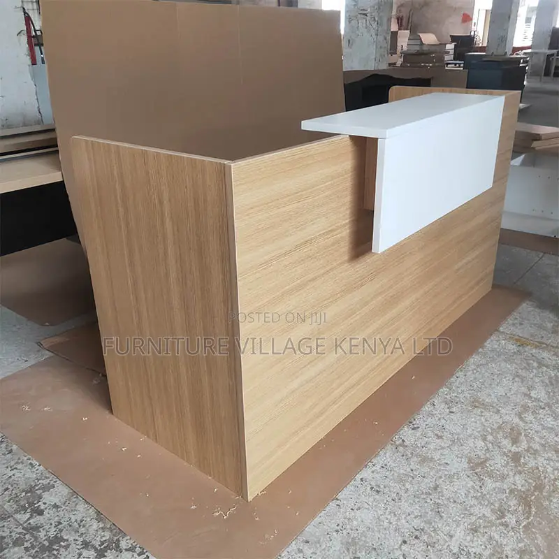 1.6m Brown Customized Front Reception Desk