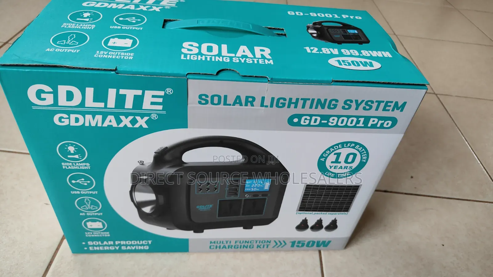 Universal Laptop/ Phone Power Bank Station With Solar Panels Light