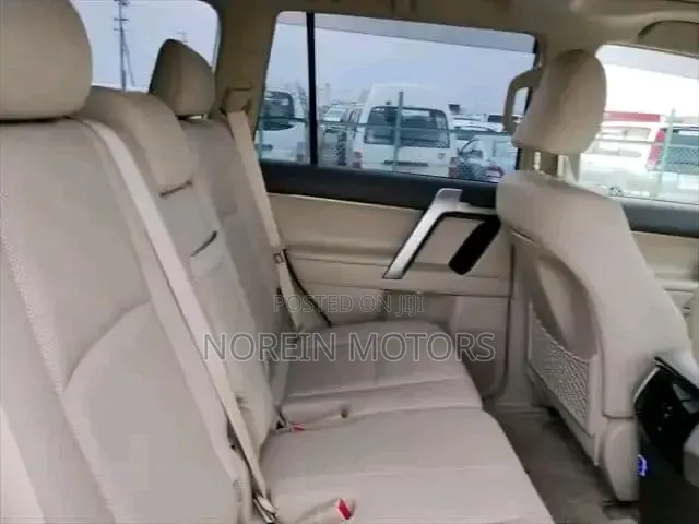 Toyota Land Cruiser Prado 4.0 Petrol TX 2018 White