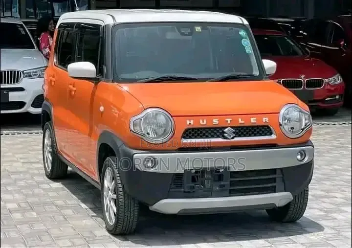 Suzuki Hustler 2017 Orange