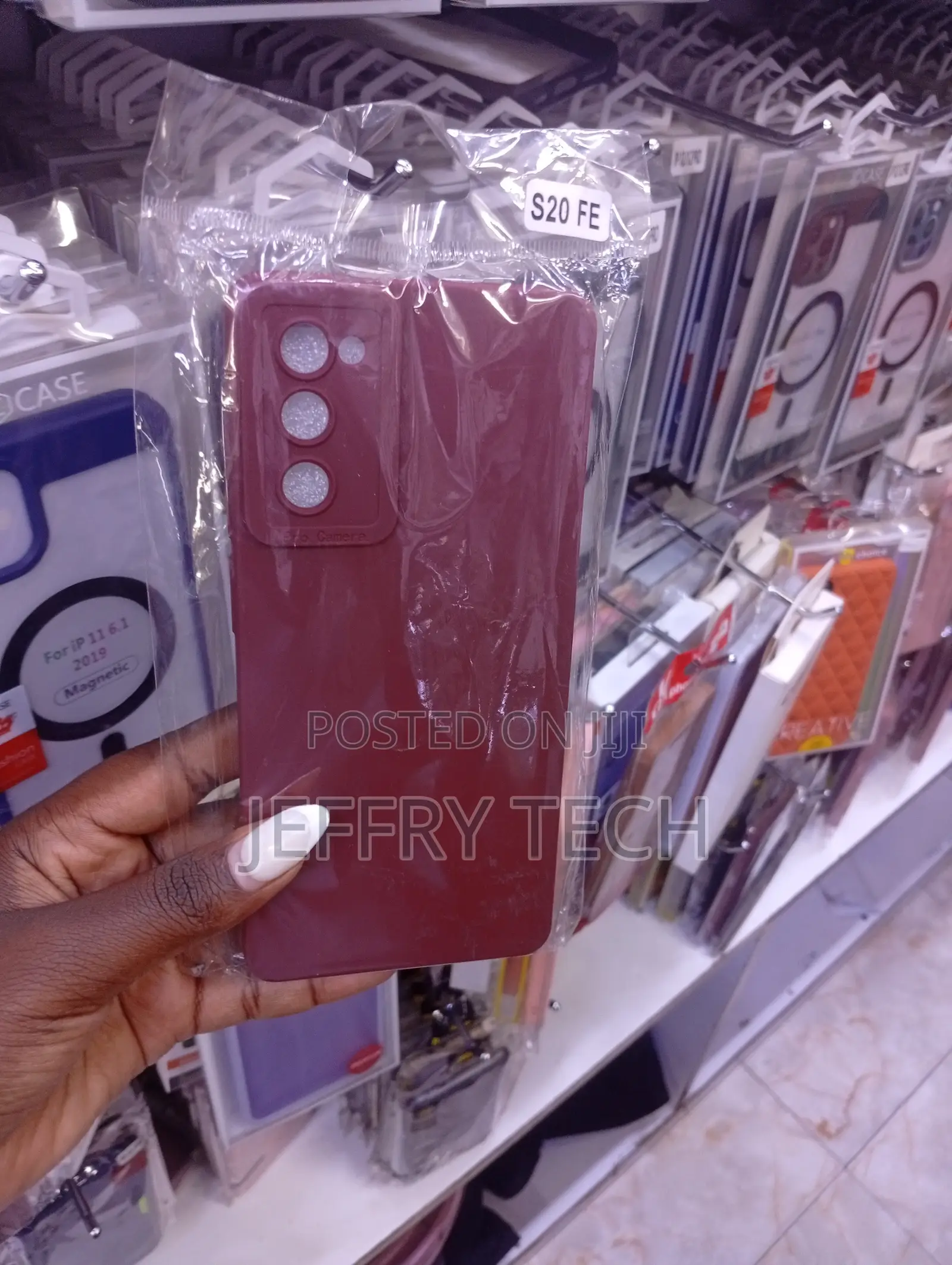 Soft Silicone E Back Cover for the Samsung Galaxy S20 Fe or S21 Fe.