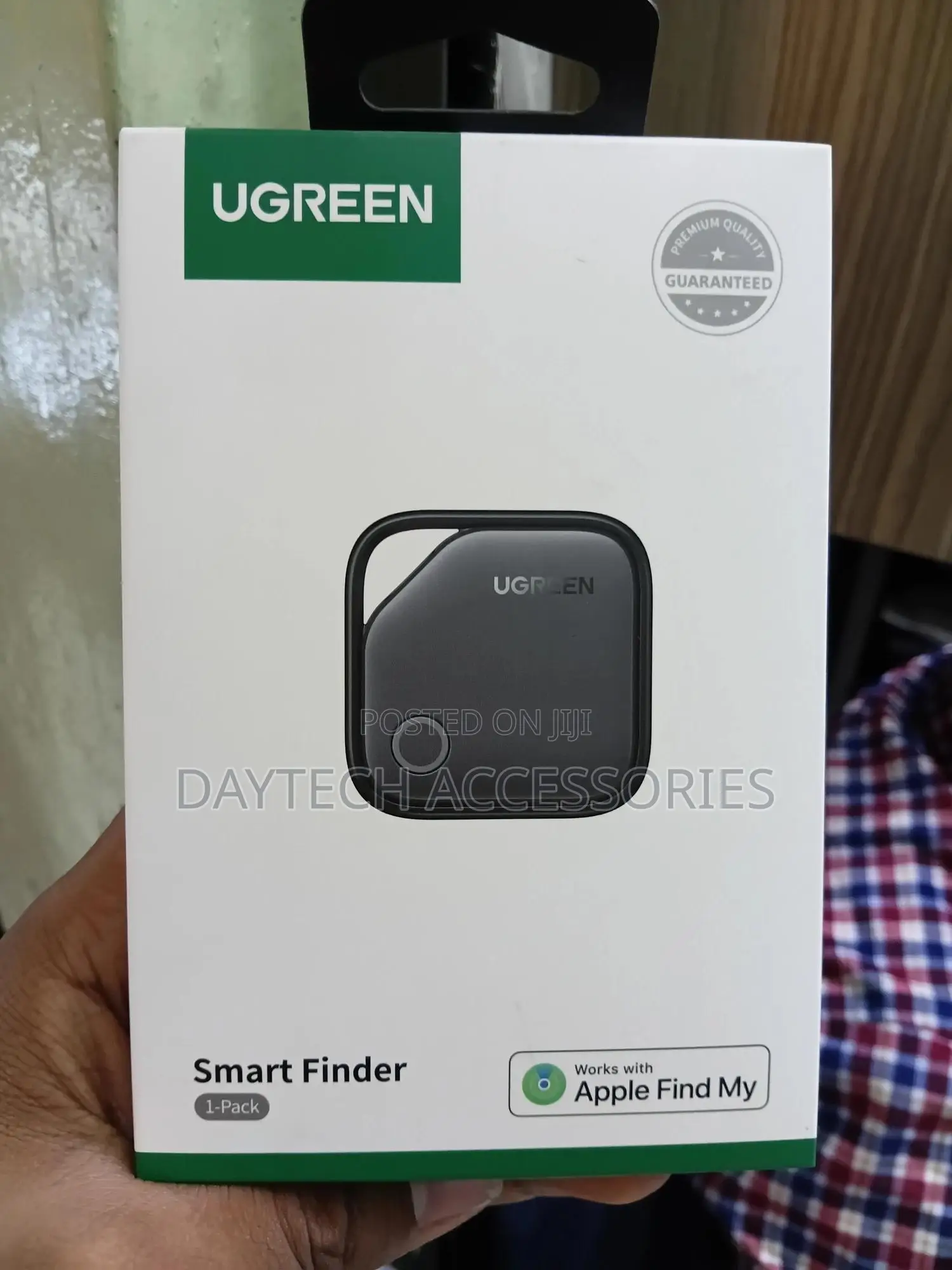 Ugreen Smart Finder Bluetooth Tracker Compatible With Apple Find My.