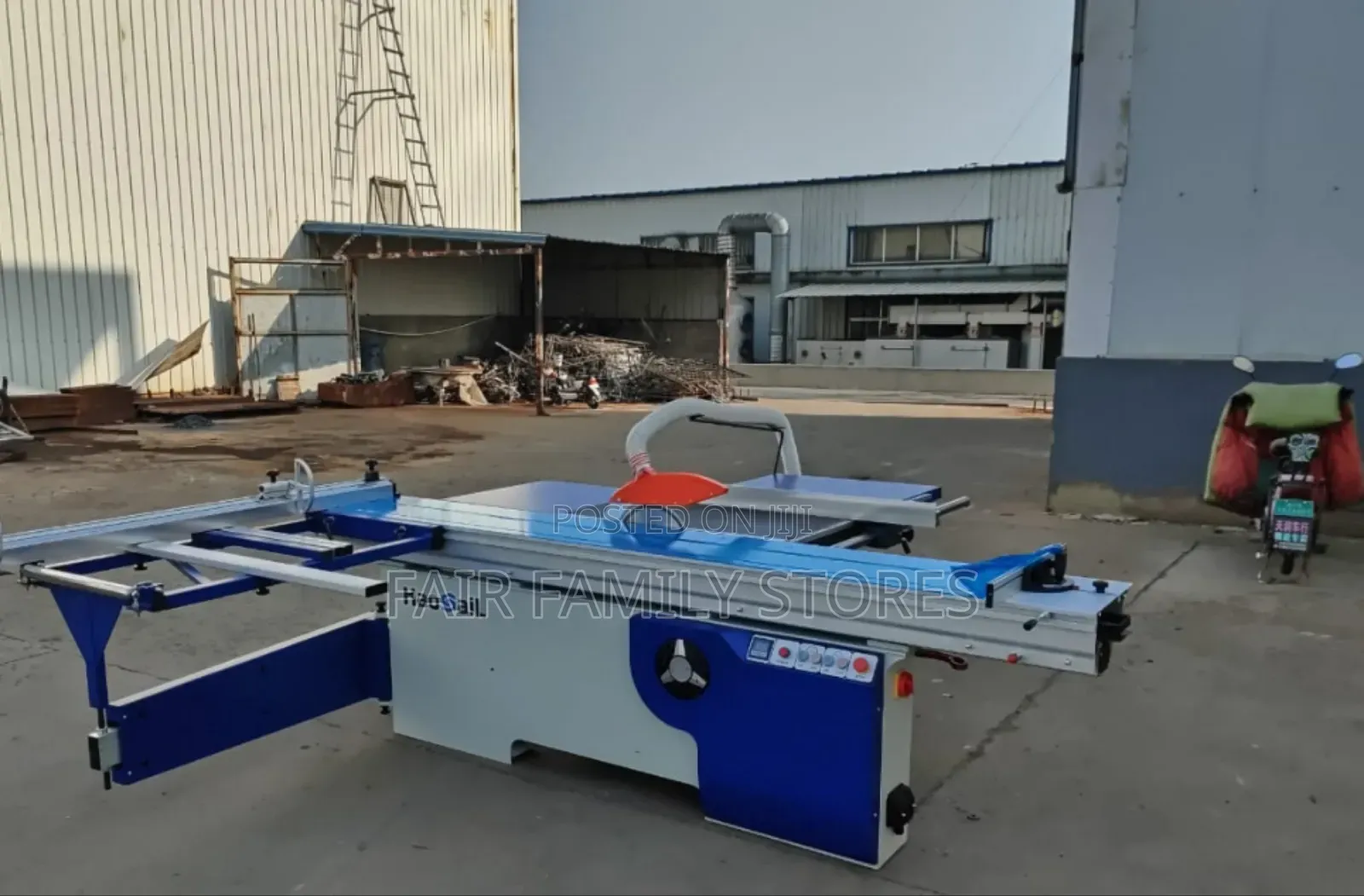 Panel Saw Machine