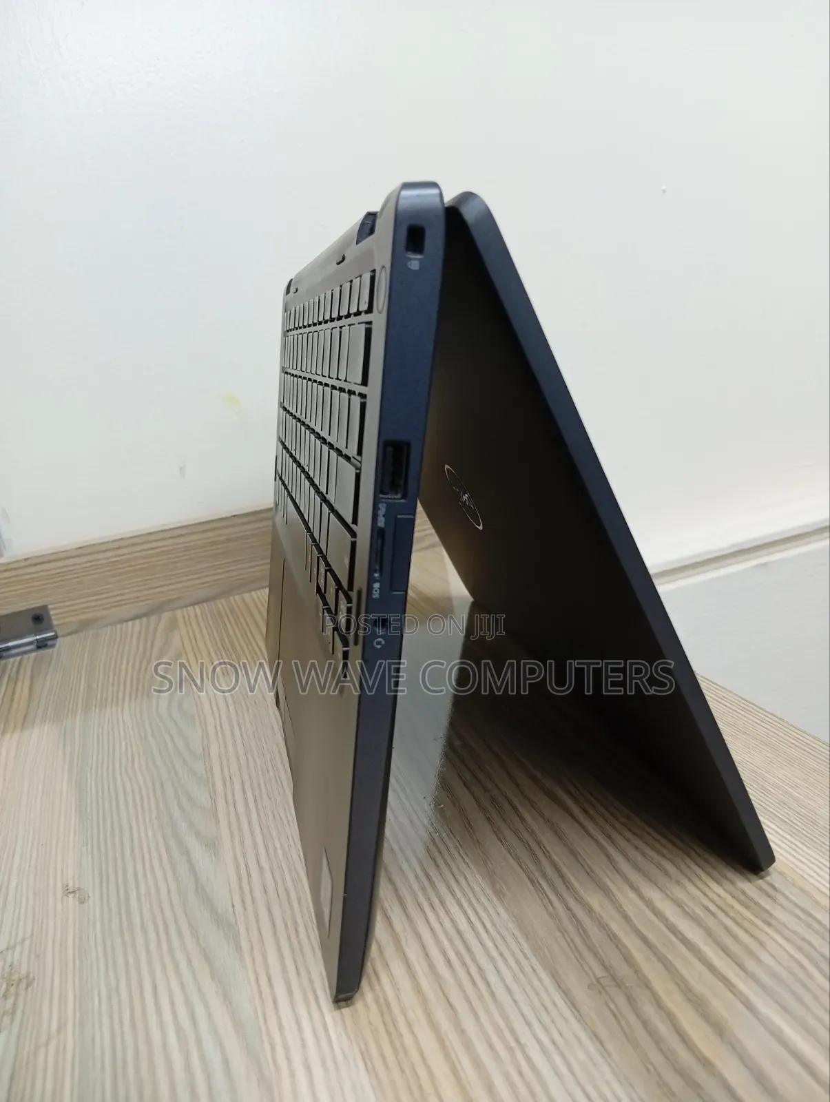 Laptop Dell Latitude 5300 8GB Intel Core i7 SSD 256GB