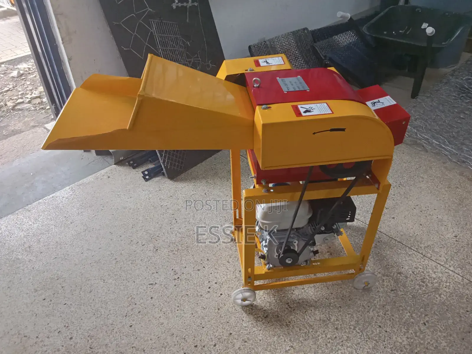 Grass Chopper Machine