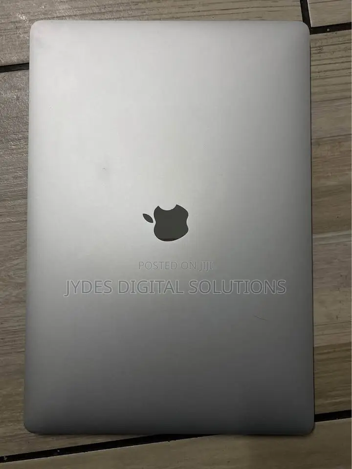 Laptop Apple MacBook Pro 2019 16GB Intel Core i7 SSD 512GB