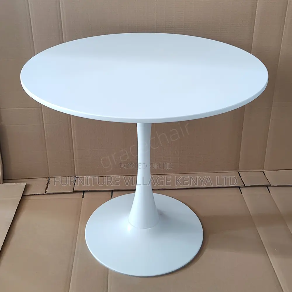 White Round Marble Top Eames Dining Table