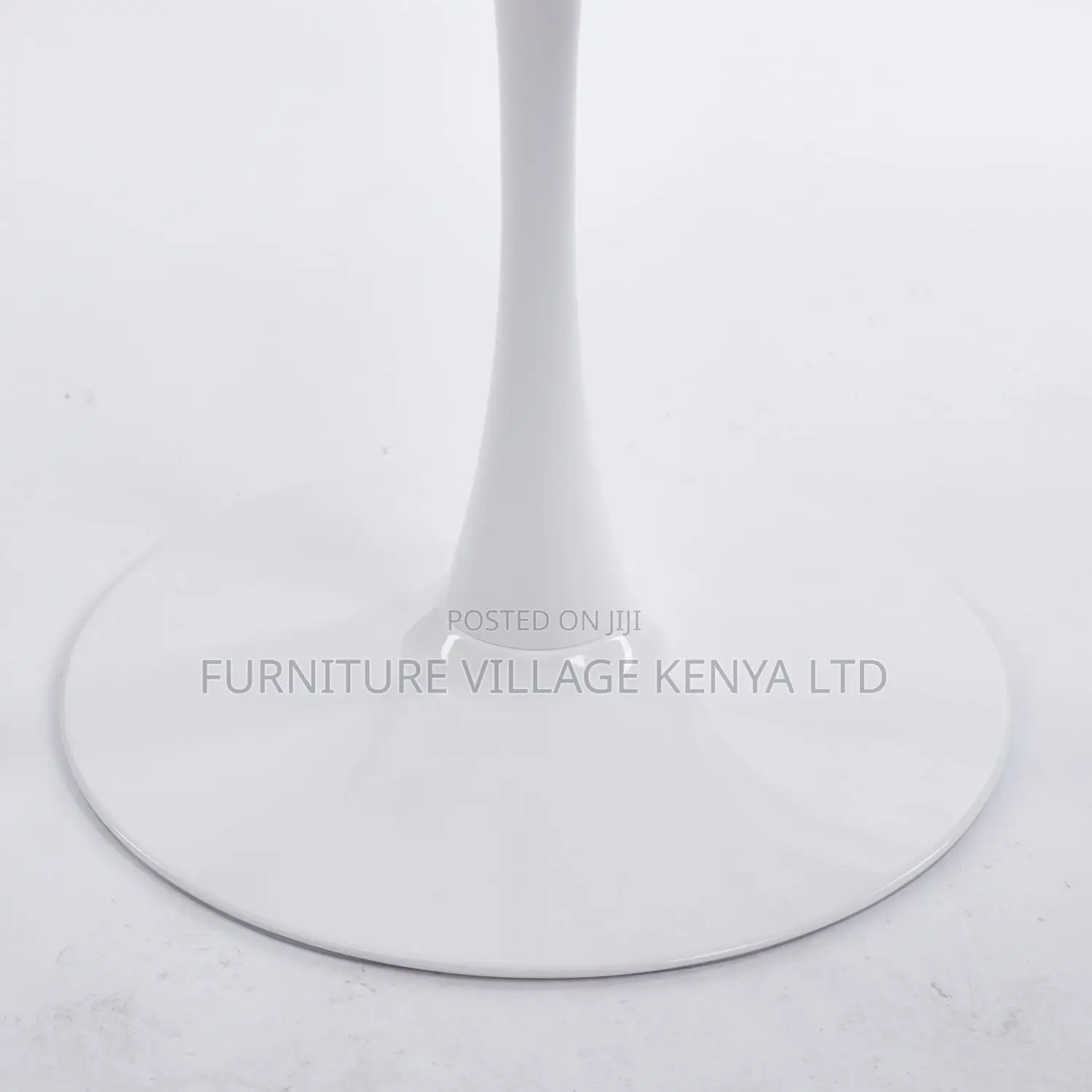 White Round Marble Top Eames Dining Table