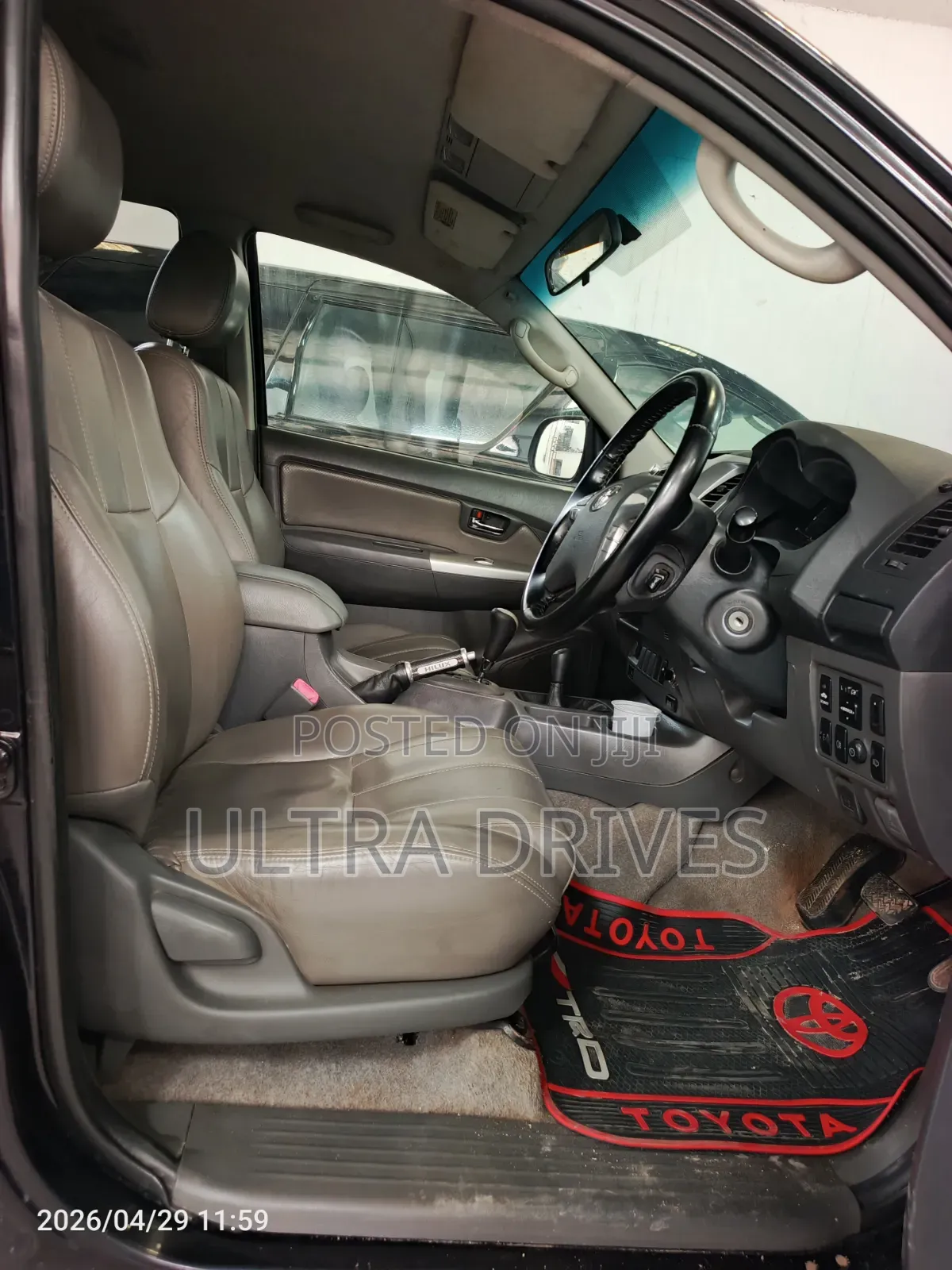 Toyota Hilux 2017 Black