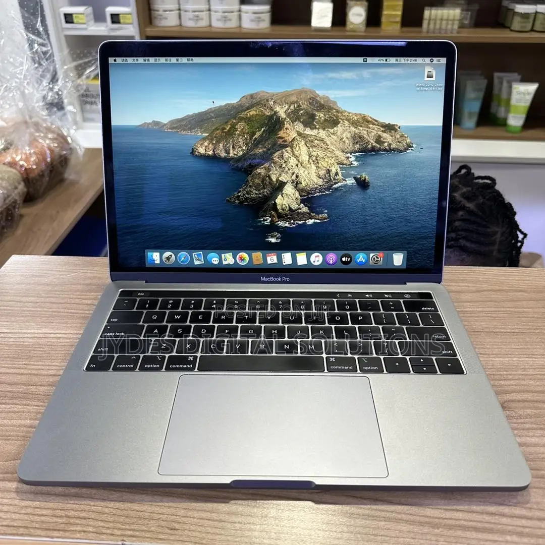 Laptop Apple MacBook Pro 2019 16GB Intel Core i7 SSD 512GB