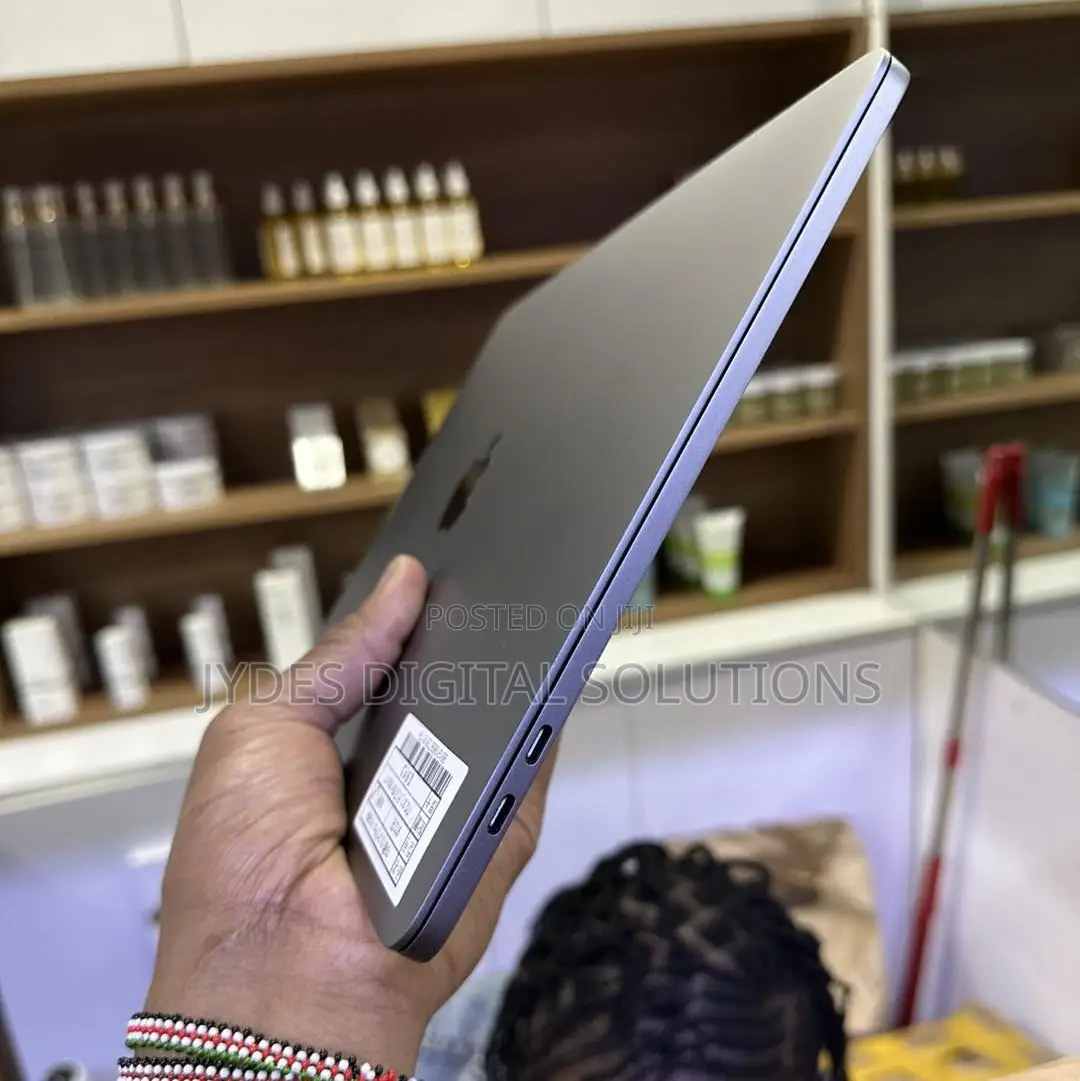 Laptop Apple MacBook Pro 2019 16GB Intel Core i7 SSD 512GB