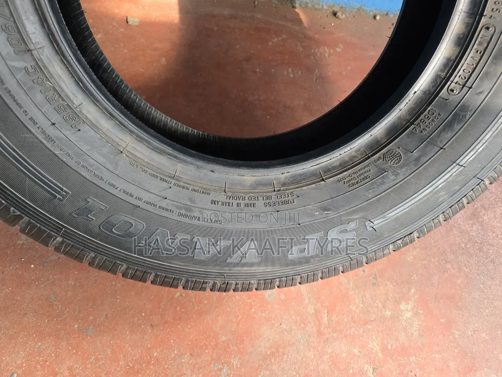 195r14c Dunlop Tyre Madein Thailand