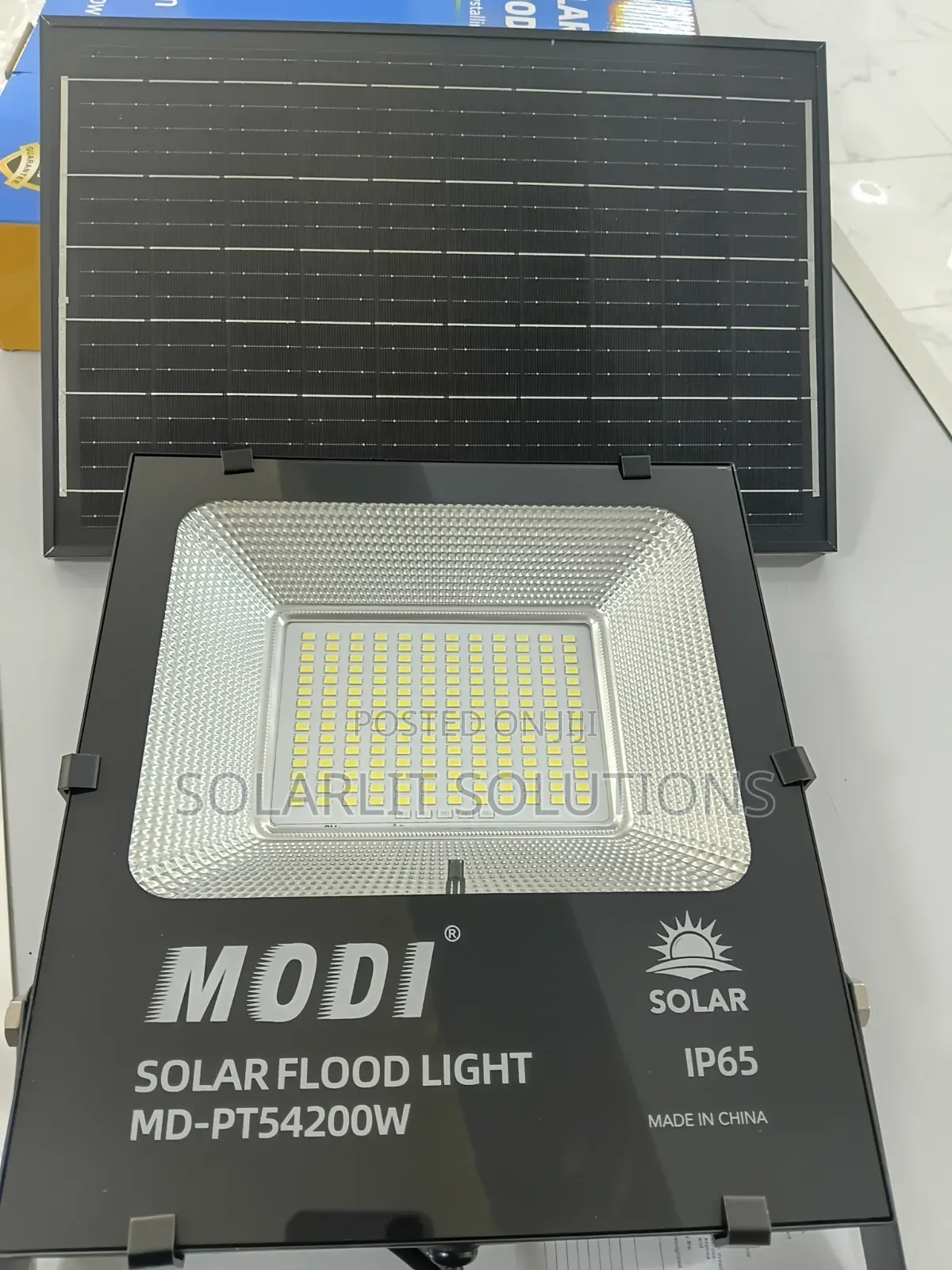 Modi Solar Flood Lamp 200 Watts