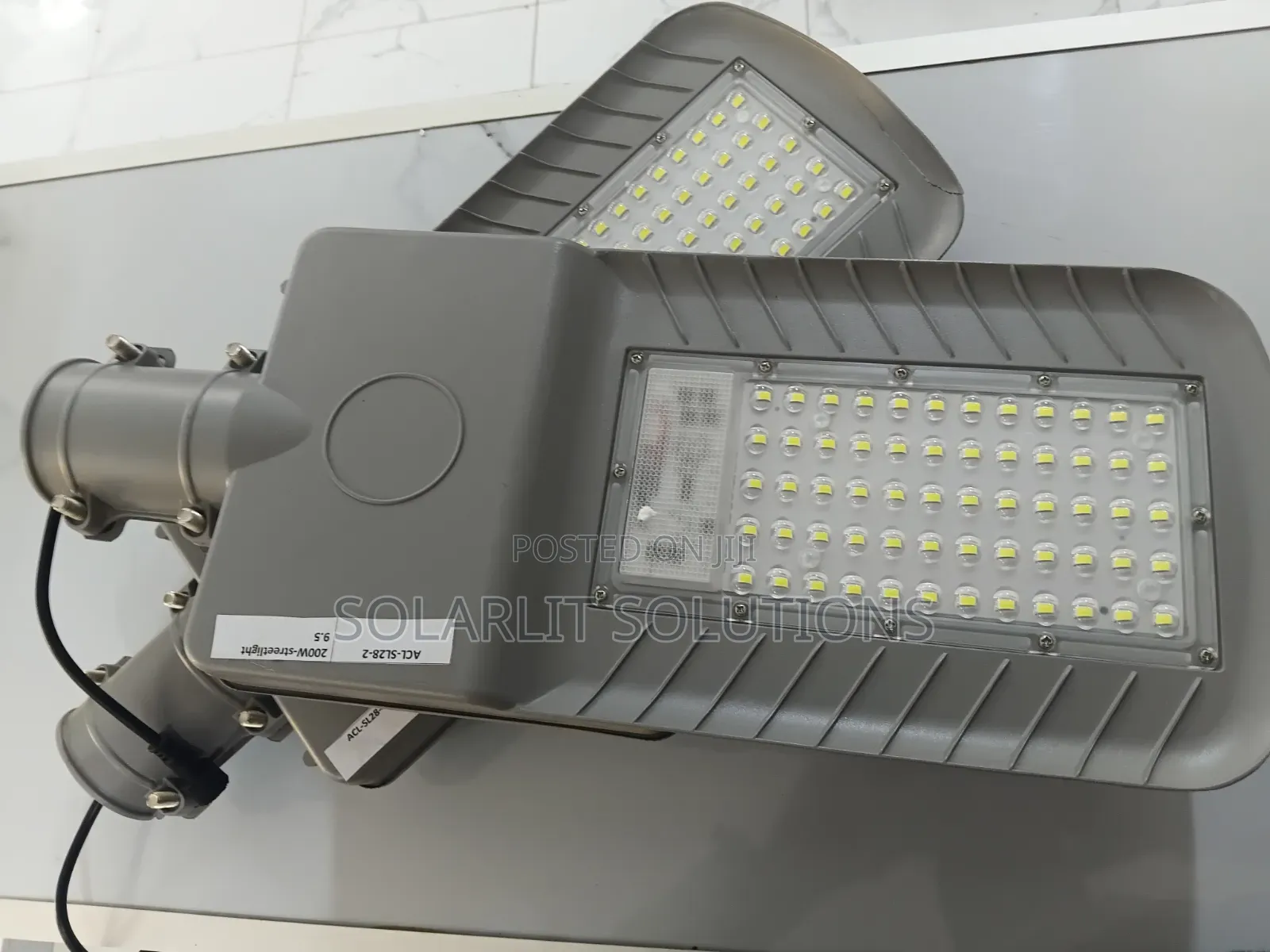 200w Solar Powered Streetlight