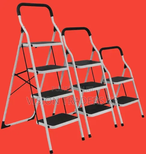 Heavy Gauge White 4 Step Ladder Steel Ladder Foldable 4 Steps
