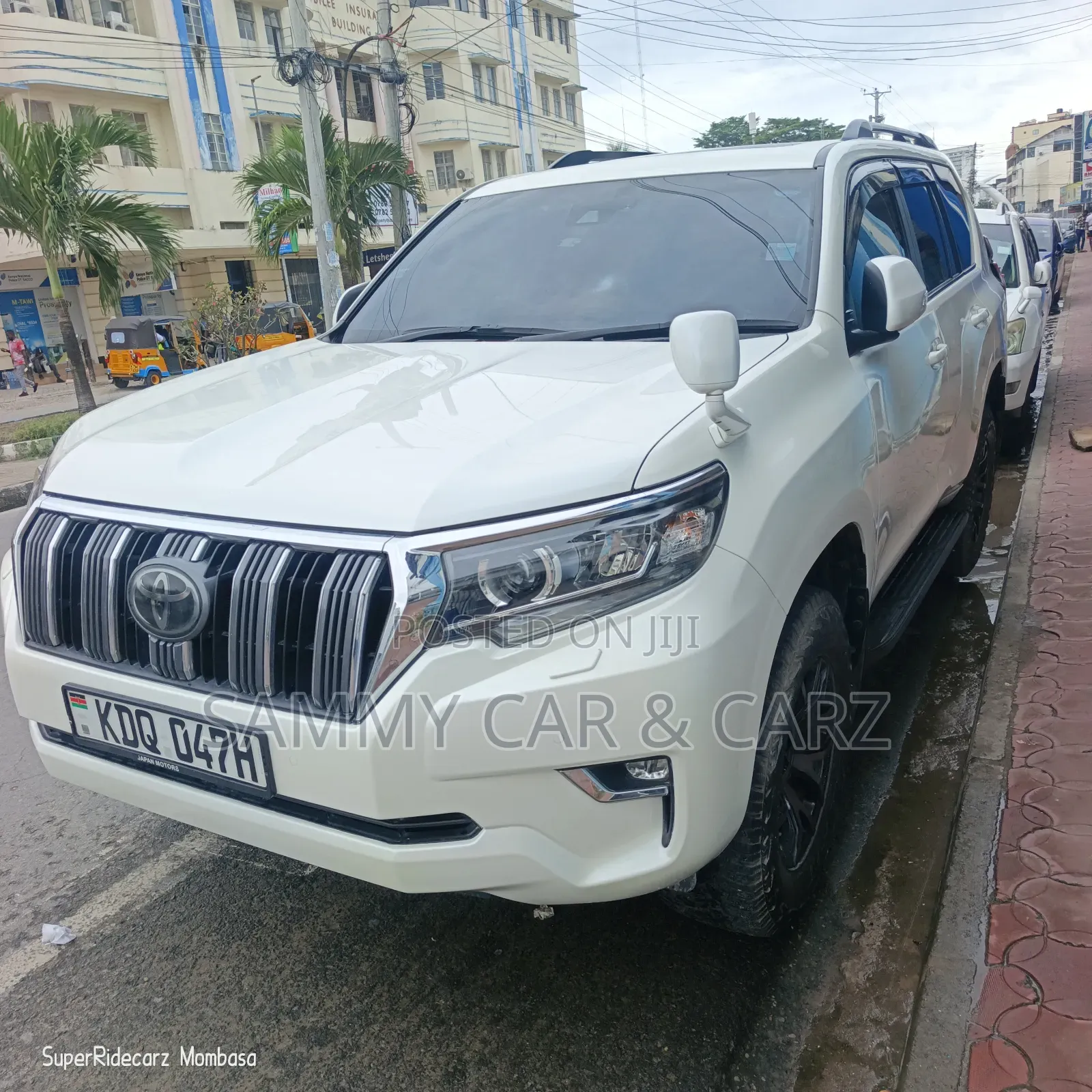 Toyota Land Cruiser Prado 2016 White