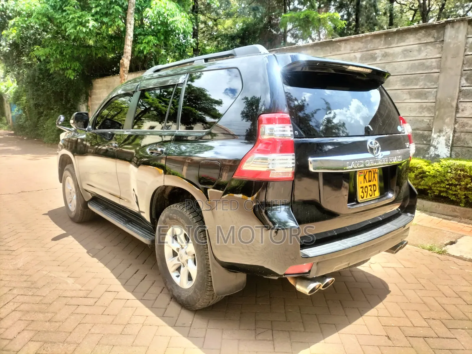 Toyota Land Cruiser Prado 2013 Black
