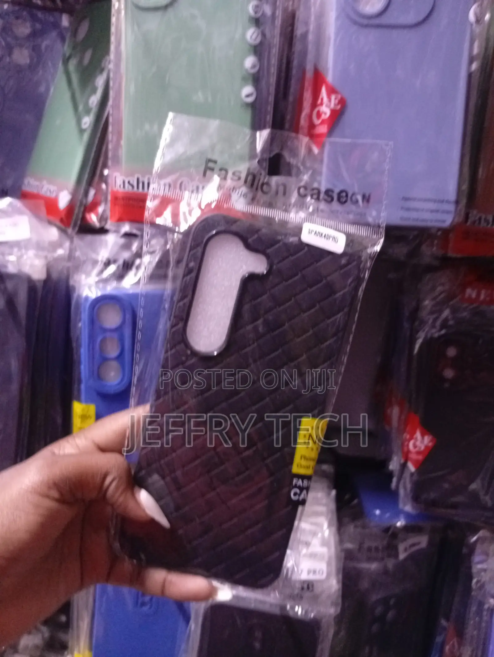 Tecno Spark 40 Pro Woven-Design Silicone Back Cover
