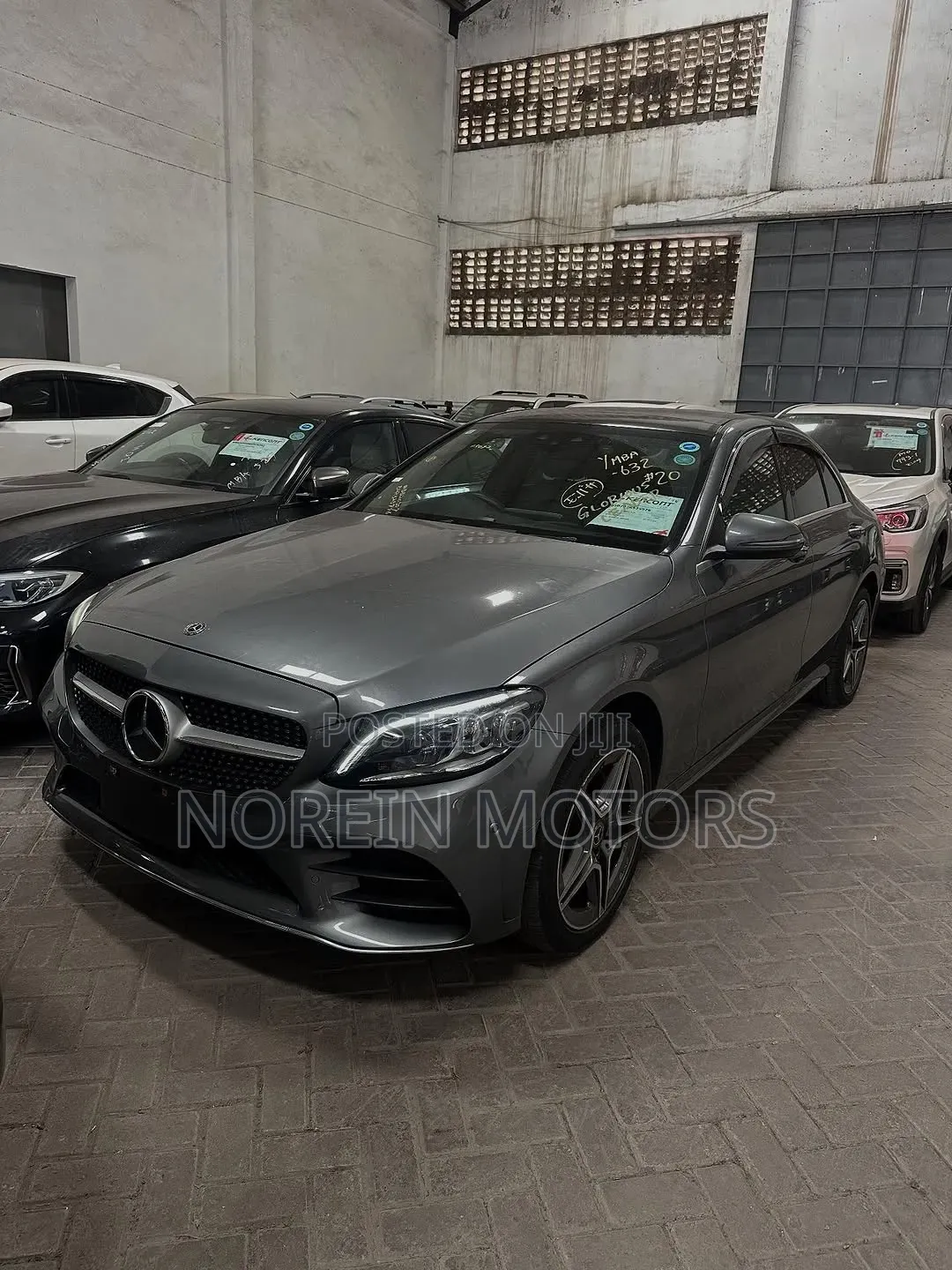 Mercedes-Benz C200 2020 Matt Black