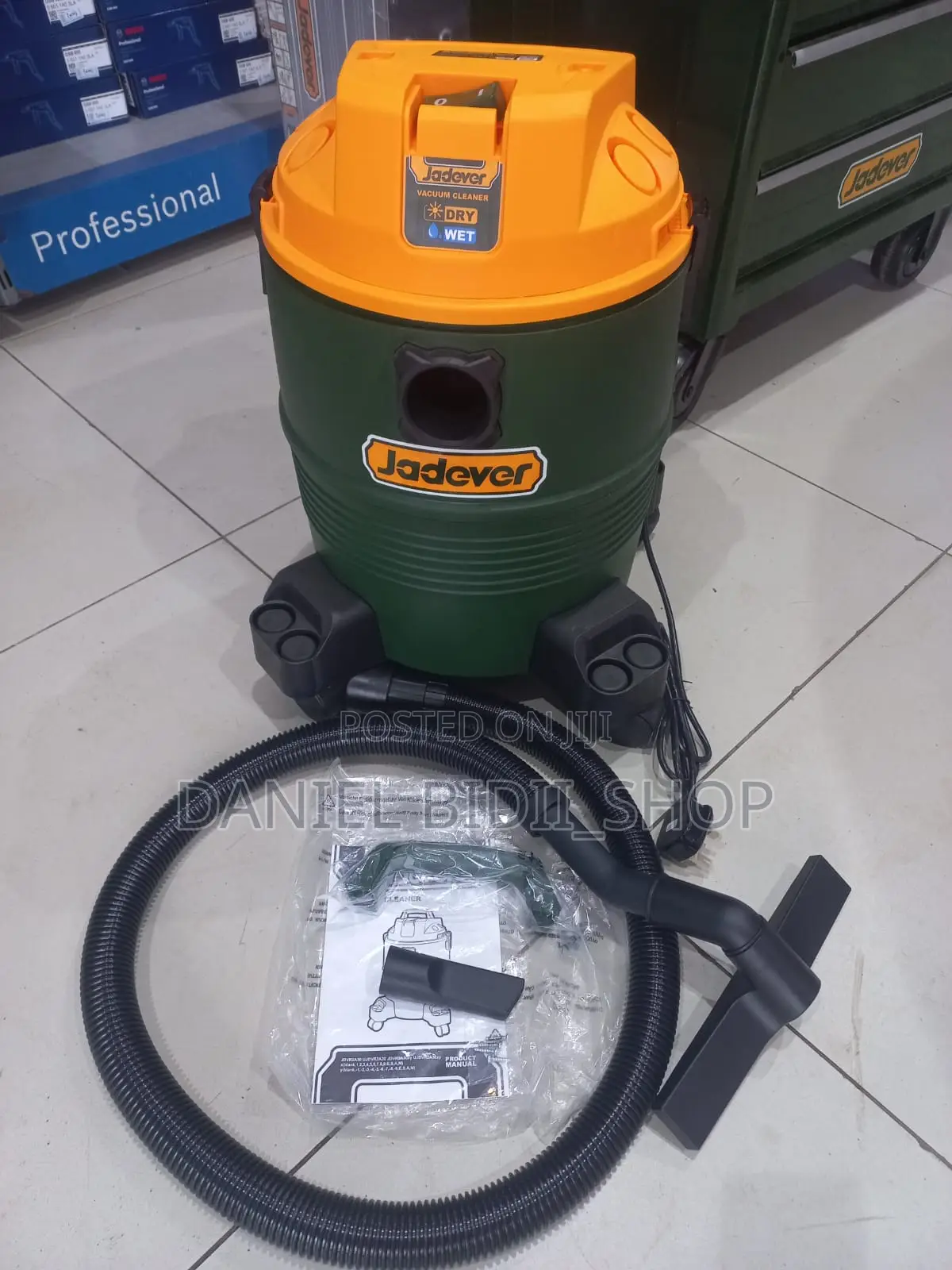 Jadever Vacuum Cleaner 1200w 30l