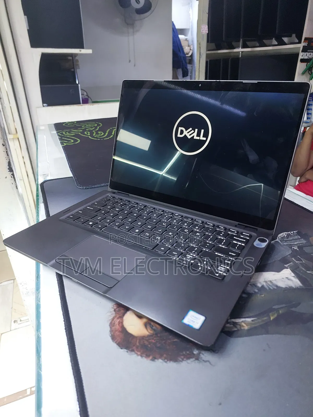 Laptop Dell Latitude 5300 8GB Intel Core i7 SSD 256GB