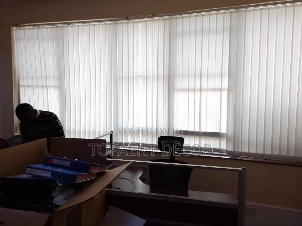 Refined and Modern Plain White Office Window Blinds