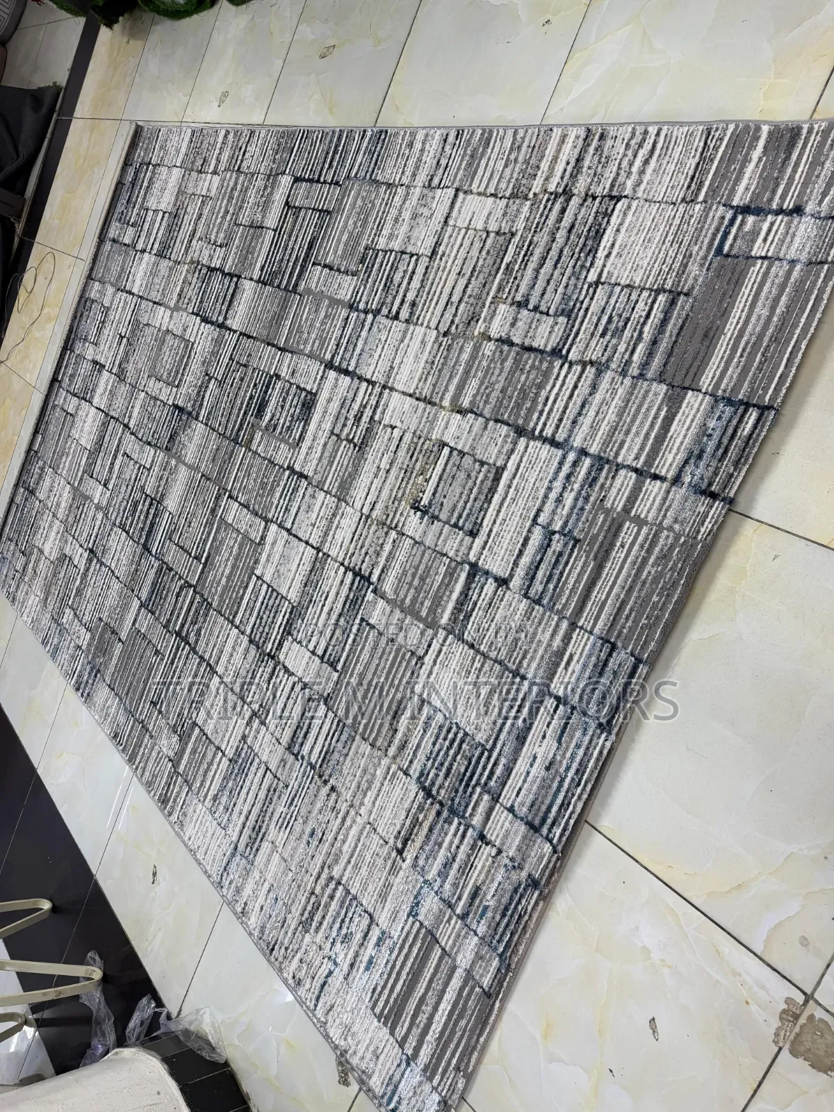 6 by 9 Comfortable Sarif Carpet