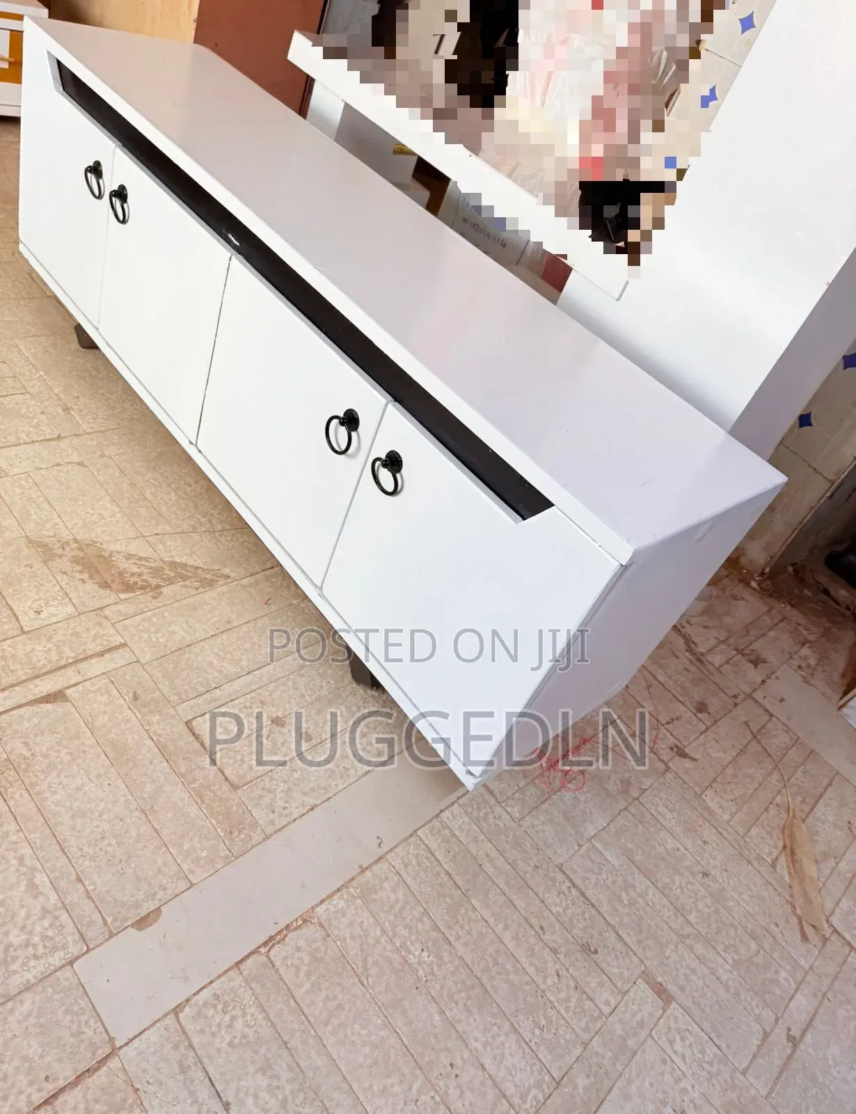 Executive Tv Stands
