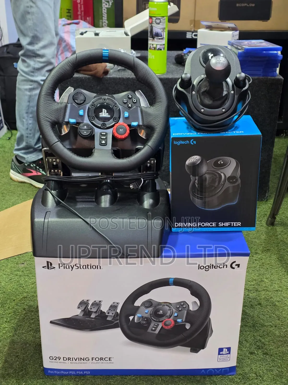 Logitech G29 Racing Wheel + Driving Force Shifter Bundle - Clean Unit