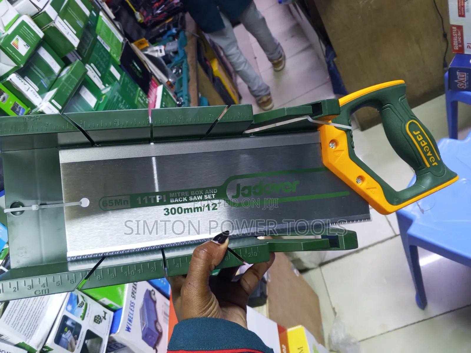12" 300mm Jadever Mitre Box and Bacsaw Set