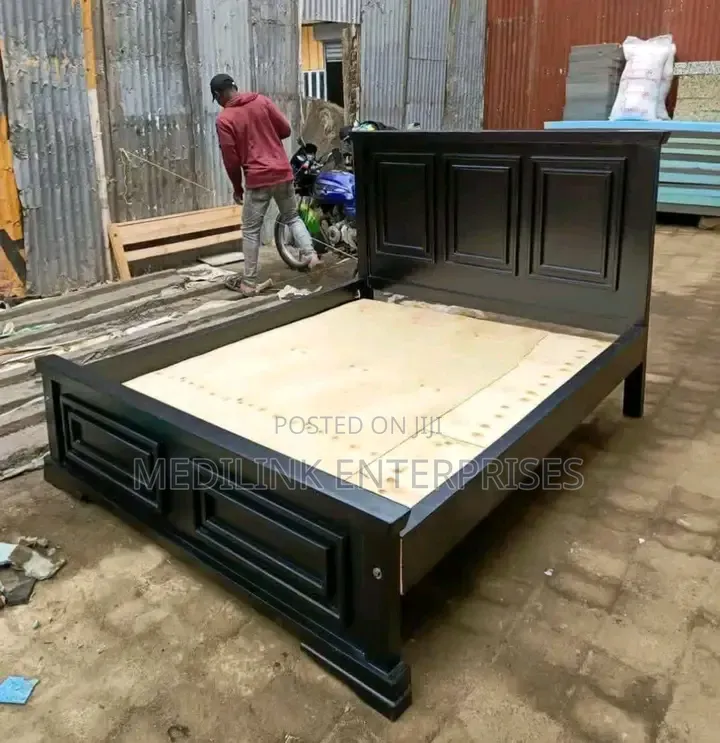 Cherry Walnut Mahogany Bed 5*6