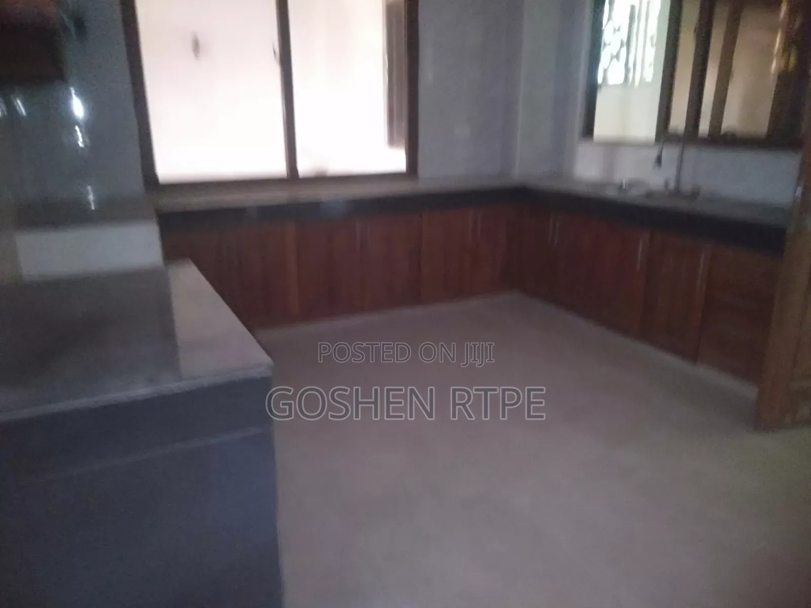 3bdrm Apartment in Kizingo, Mombasa CBD for sale