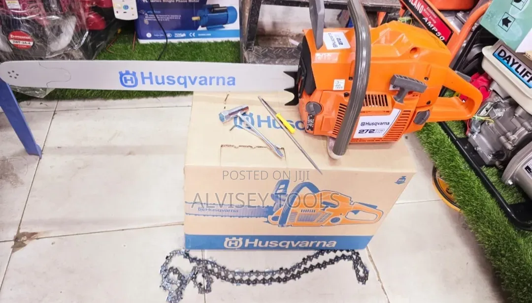 272xp Husqvarna Chainsaw