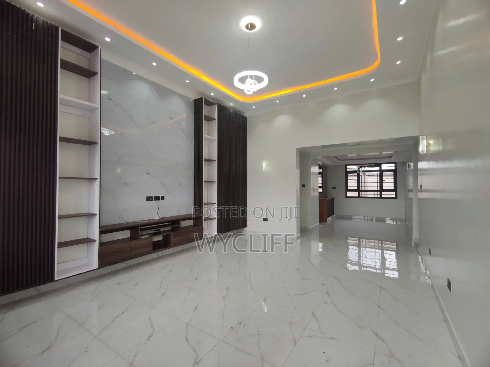 3bdrm Bungalow in Karai for sale