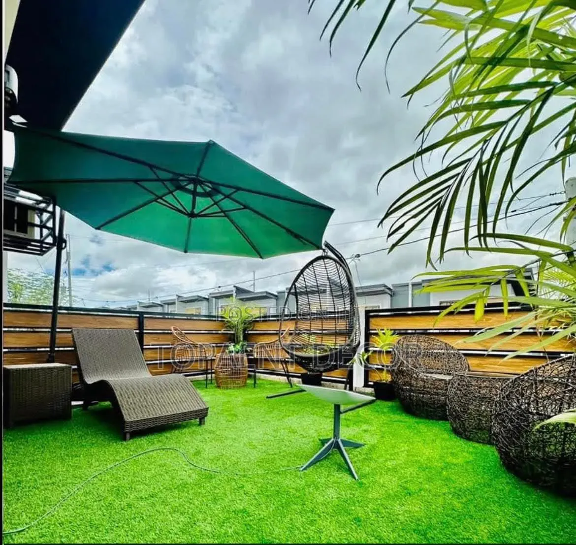 Low Care High Style Green Artificial Grass Carpet