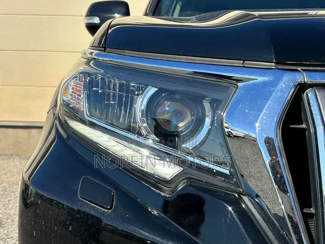 Toyota Land Cruiser Prado 2020 Black