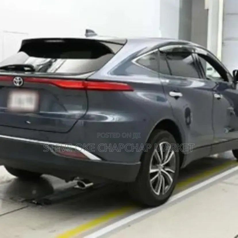 Toyota Harrier 2.0 2020 Gray