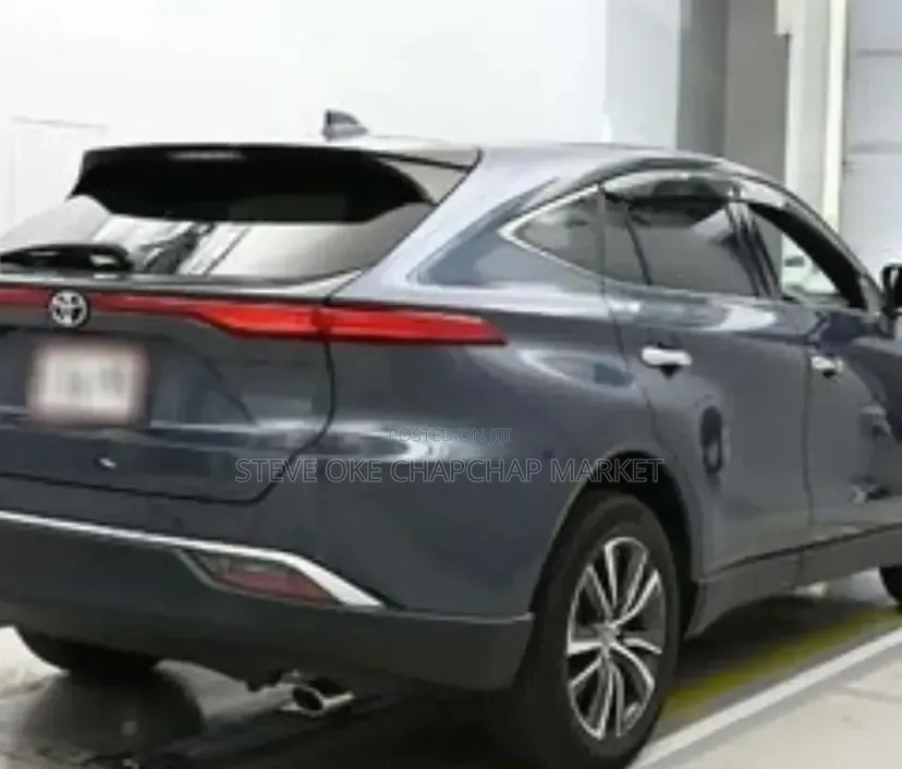Toyota Harrier 2.0 2020 Gray